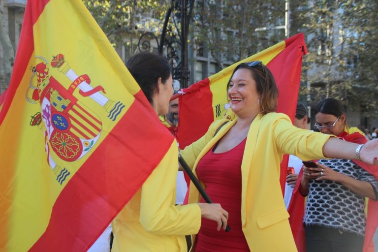 Los catalanes dirán «¡basta!» hoy 2-D ante la sede de CUP en Barcelona