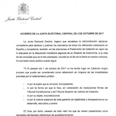MADRID (ESPAÑA), 3.10.2017. Fotografía de la acta facilitada por el Congreso de los Diputados del acuerdo adoptado hoy por la Junta Electoral Central (JEC) en el que ratifica. Efe