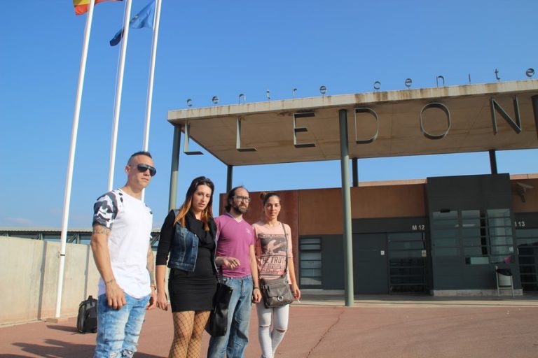 «Agentes secretos de Mozos» metieron en la cárcel a un catalán por «intento de boicot» del 1-O