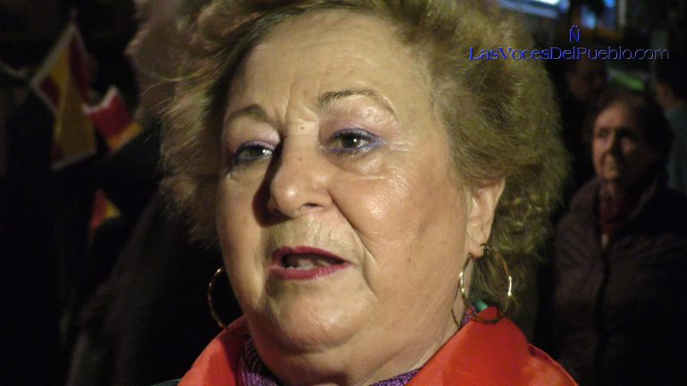 Una catalana de Badalona: «Qué venga Puigdemont» si tiene lo que hay que tener, «viva España libre»