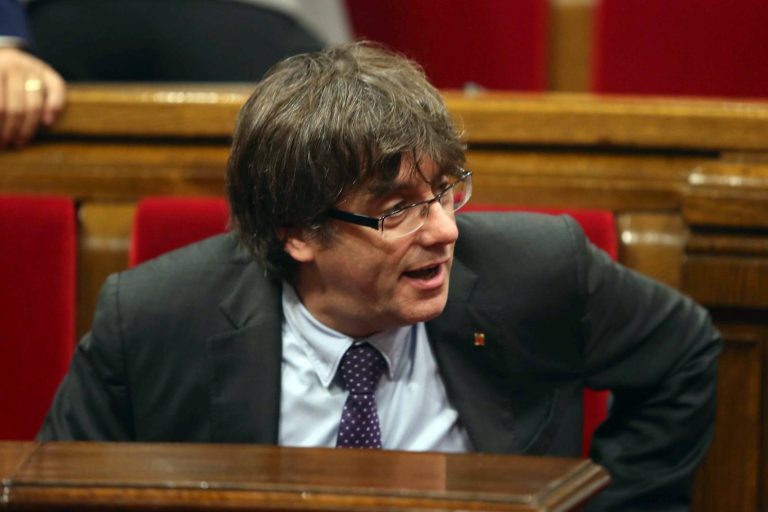Ordenarán la detención de Puigdemont si no acude a declarar y Bélgica le entregará a España