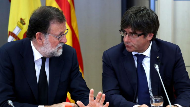 ERC y PDECAT se plantean «negociar» con Rajoy y Europa el «reconocimiento de la República Catalana»
