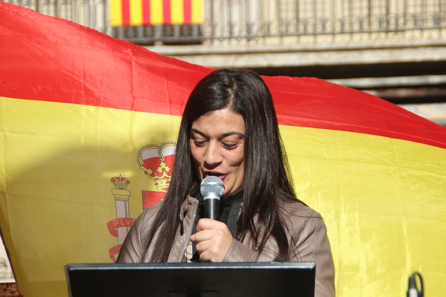 GERONA (ESPAÑA), 26.11.2017. El acto convocado por un grupo de vecinos bajo lema «aminamos Juntos; Respeto y Convivencia». Lasvocesdelpueblo (141)