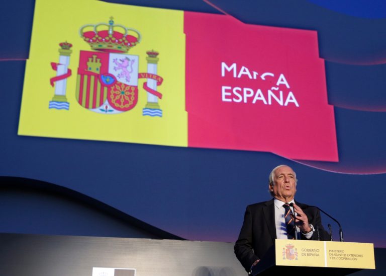 Marichalar pide a ABC escribir correctamente en español sin mezclarlo con español-catalán