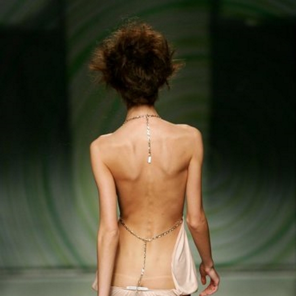 Los expertos aconsejan comer en familia para prevenir los trastornos alimentarios