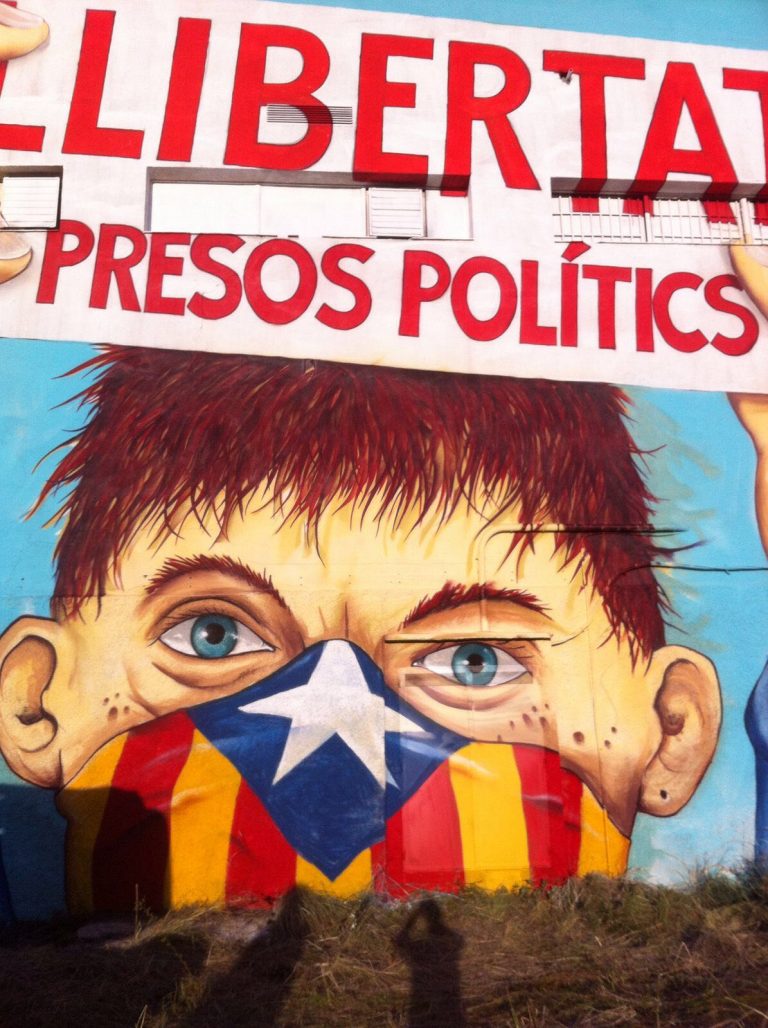 Roset: «En 2018 comenzará la disolución definitiva de España» con caída del PP y «Rajoy a prisión»