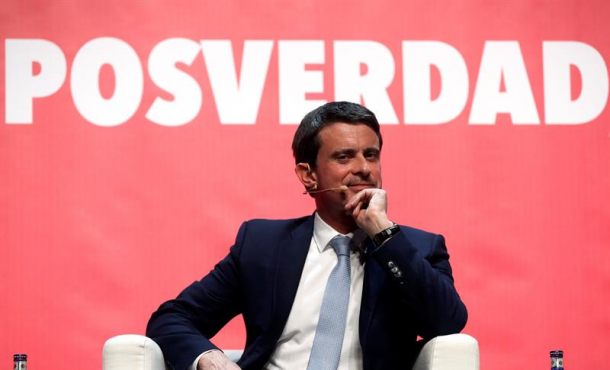 BARCELONA (ESPAÑA), 16.12.2017. El ex primer ministro francés Manuel Valls, durante el acto impulsado por Sociedad Civil Catalana bajo el título. Efe.