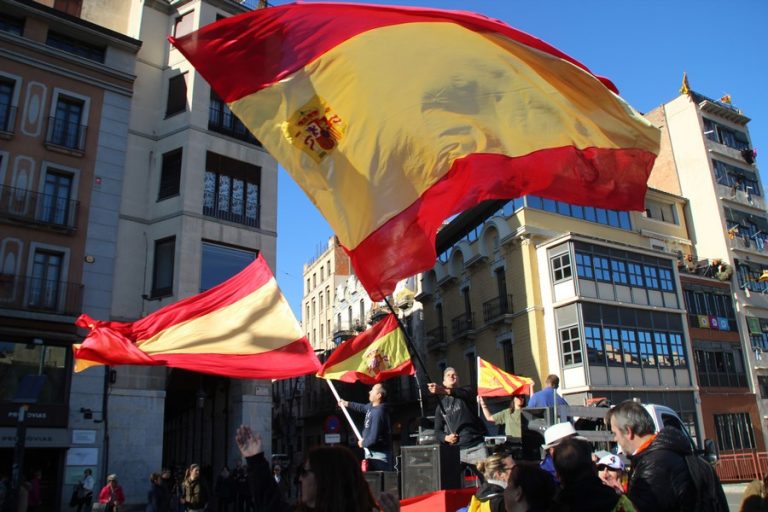 La resistencia llama a «rebelarse» el 21-D ante las emboscadas de los CDR en Cataluña