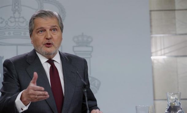 MADRID (ESPAÑA), 1.12.2017. El portavoz del Gobierno y ministro de Educación, Cultura y Deporte, Íñigo Méndez de Vigo.. Efe.