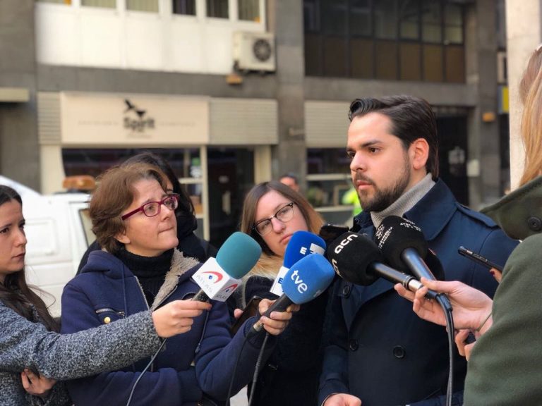 Cs: Puigdemont, «huido de la Justicia no puede ser presidente de la Generalidad»