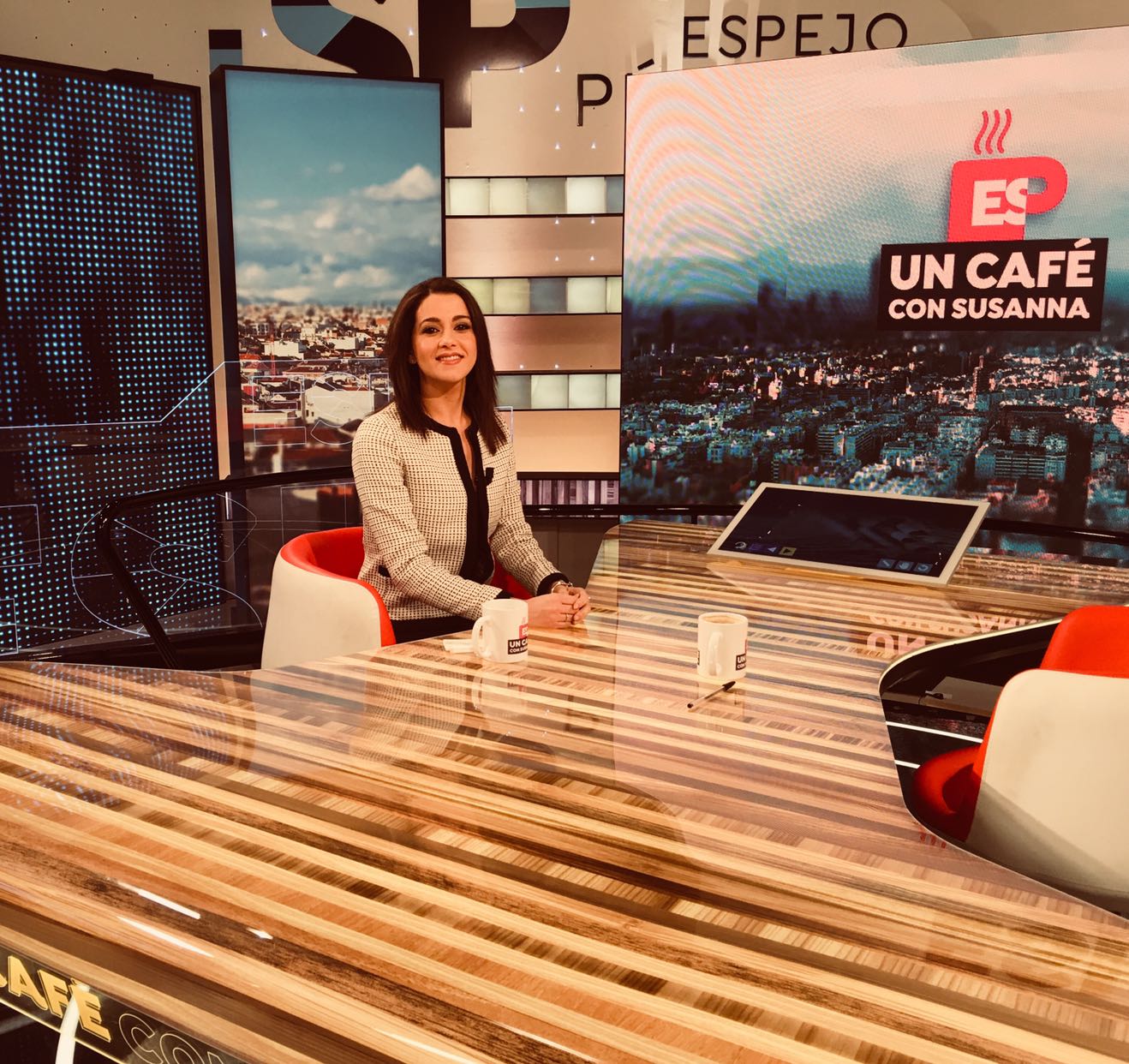 MADRID (ESPAÑA), 15.1.2018. La líder de Ciudadanos en Cataluña y Portavoz del partido de Albert Rivera, Inés Arrimadas García, durante una entrevista.. Lasvocesdelpueblo.