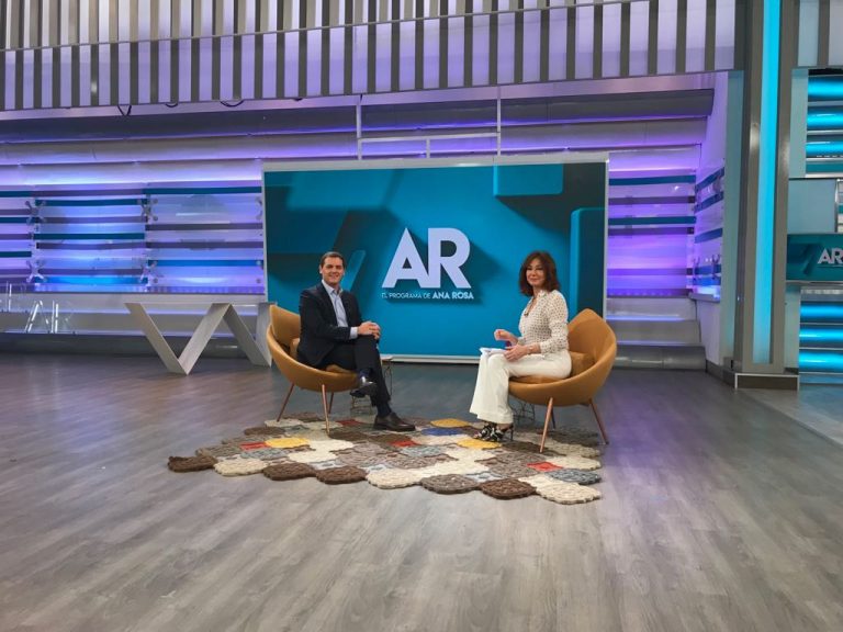 Rivera: «Podemos ha apoyado a independentistas para presidir el Parlamento de Cataluña»