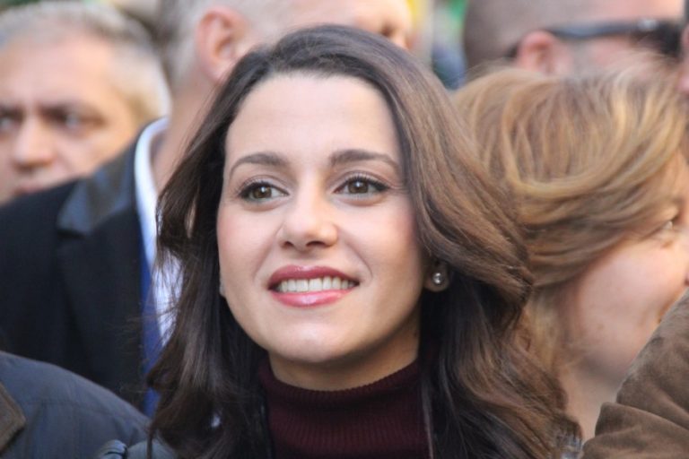 Cs de Arrimadas revalidaría la victoria electoral del 21-D en votos y escaños