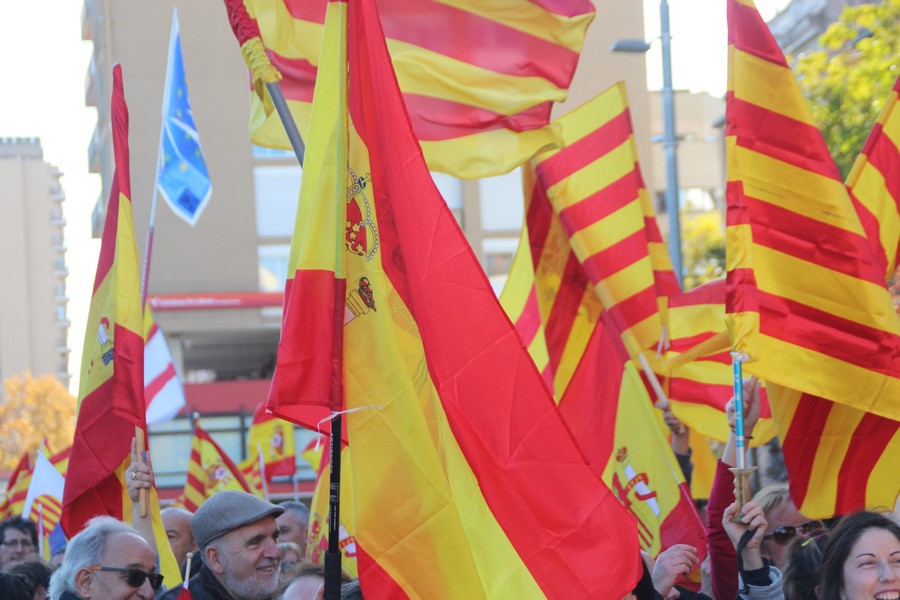 GERONA (ESPAÑA), 26.11.2017. El acto convocado por un grupo de vecinos bajo lema «aminamos Juntos; Respeto y Convivencia». Lasvocesdelpueblo (74)