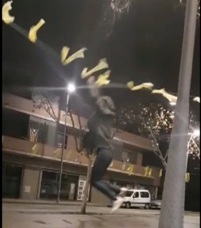 LA GARRIGA (BARCELONA) ESPAÑA, 6.02.2018. La «Chica araña» muestra su bravura en la atardecer, ya en casi toda Cataluña. Lasvocesdelpueblo