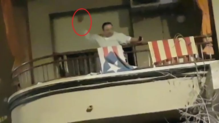 Fascista de República ataca con piedra a pacíficos ante caída de la Estrellada en Vilafranca