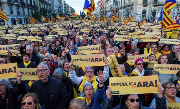 BARCELONA (ESPAÑA), 11.03.2018. Aspecto de la manifestación hispanófoba convocada por la entidad xenófoba separatista en Cataluña 'Asamblea Nacional Catalana' (ANC). Efe