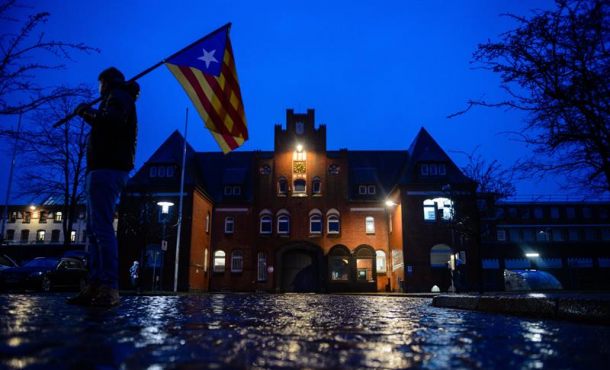 KIEL (ALEMANIA), 29.03.2018. Fachada de la prisión 'Justizvollzugsanstalt (JVA) Neumuenster' donde está detenido el exlíder catalán Carles Puigdemont en Neumuenster (Alemania). Efe