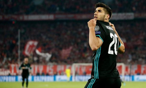 MUNICH (ALEMANIA), 24.04.2018. Marco Asensio del Real Madrid celebra la anotación del segundo gol ante el Bayern de Munich durante el partido de ida de la semifinal. Efe