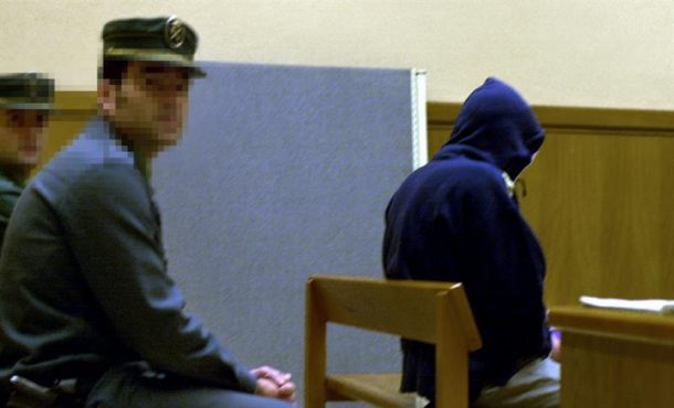 Imagen de archivo de Gregorio Cano, en un juzgado de Barcelona en el año 2000. Archivo Efe