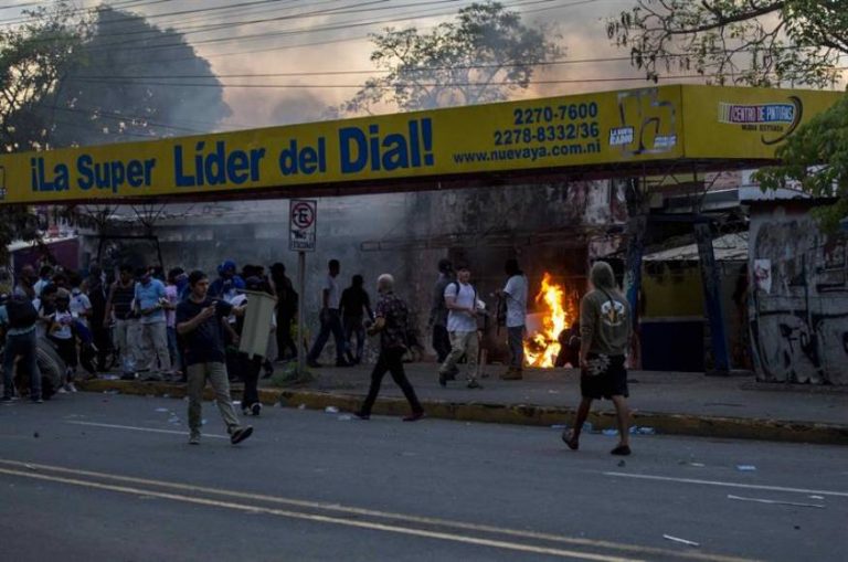 La violencia a Nicaragua con muertos y heridos