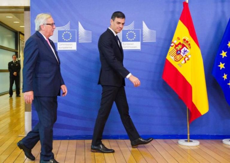 Sánchez dice que no va a convocar un «referéndum» independentista en Cataluña