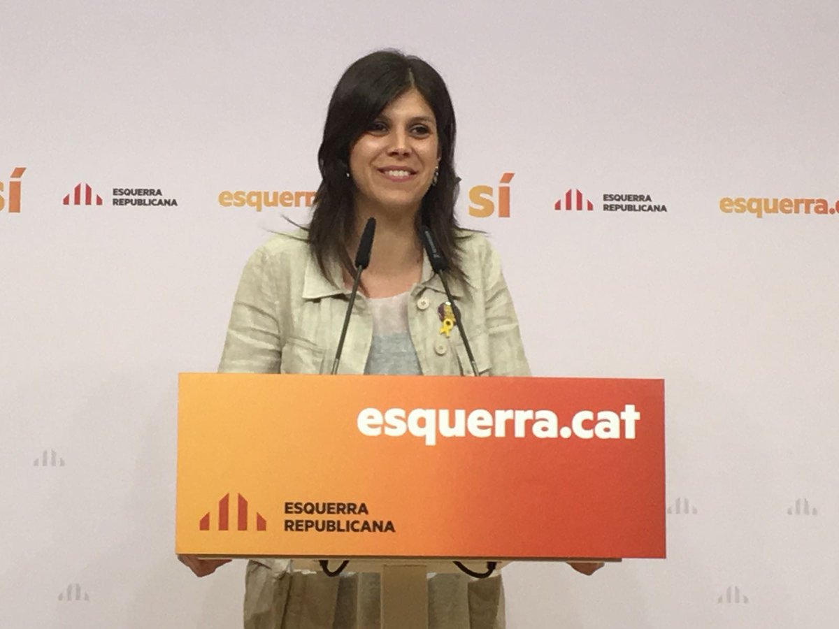 BARCELONA (ESPAÑA), 25.06.2018. La racista portavoz de ERC, Marta Vilalta, hoy en rueda de prensa en la sede de la formación ultra racista de Cataluña. Lasvocesdelpueblo