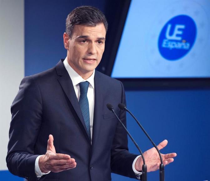 BRUSELAS (BÉLGICA), 29.06.2018. El presidente del Gobierno, Pedro Sánchez, durante la rueda de prensa que ofrece hoy. Efe.