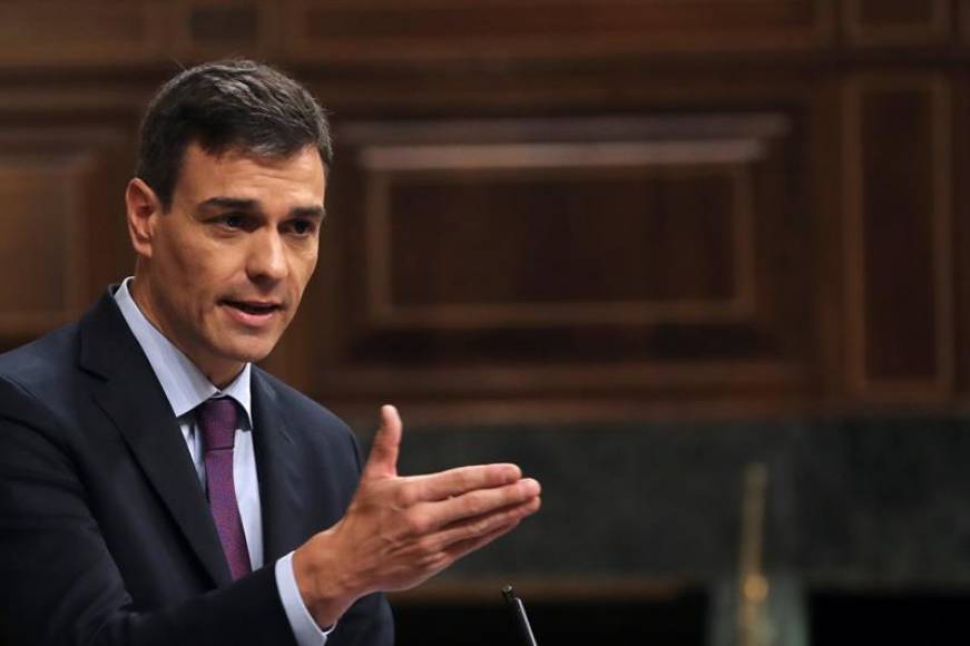 CONGRESO DE LOS DIPUTADOS (MADRID), 27.06.2018. El presidente del Gobierno, Pedro Sánchez, durante su comparecencia en el Congreso para informar de la posición que trasladará. Efe