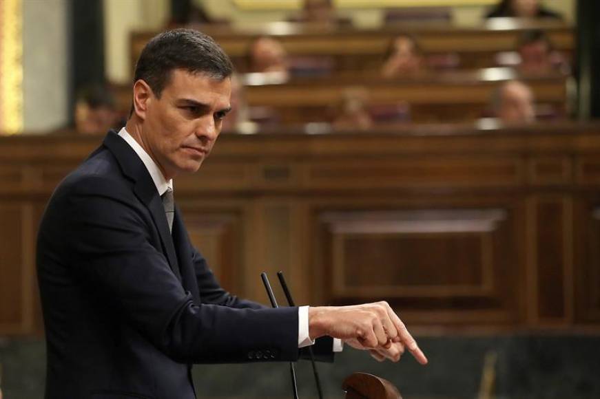 MADRID (ESPAÑA), 1.06.2018. El candidato a la Presidencia del Gobierno y secretario general del Psoe, Pedro Sánchez, este jueves durante la primera sesión. Efe