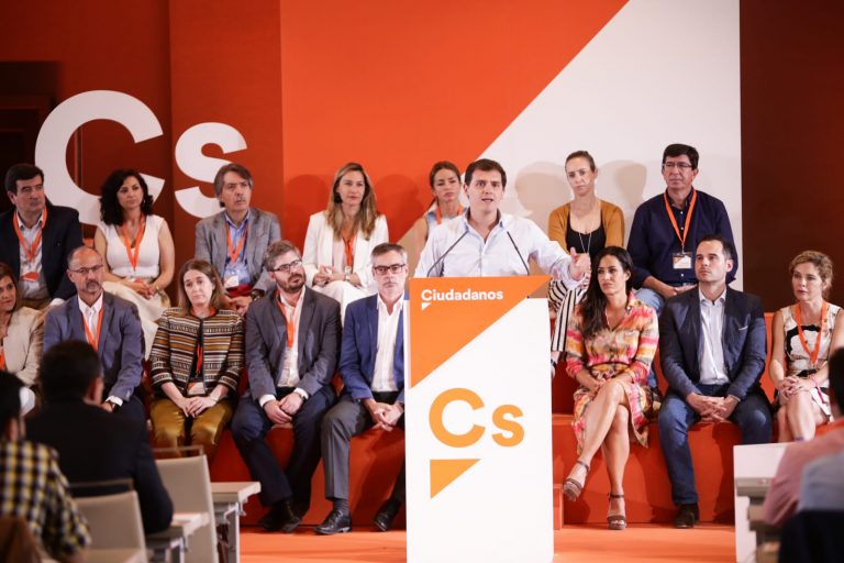 Rivera: «Quiero decir al PP que no se equivoque», España necesita un «gobierno progre»