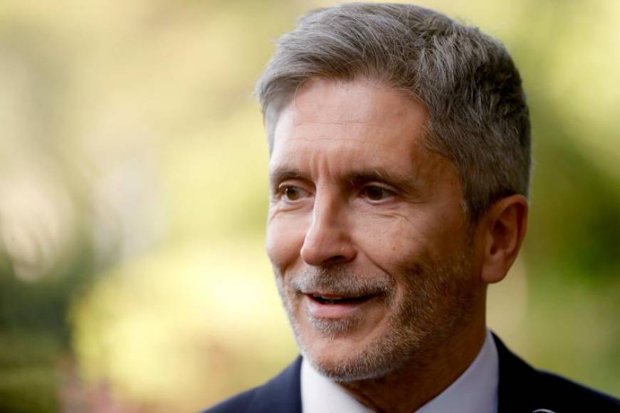 MADRID (ESPAÑA), 28.06.2018. Efe ministro de Interior, Fernando Grande-Marlaska, atiende a los medios de comunicación tras el encuentro. Efe