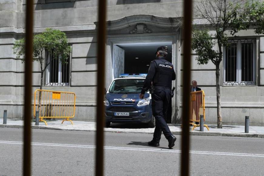 MADRID (ESPAÑA), AÑO 2018. Vista de un furgón policial, a su salida del Tribunal Supremo. Archivo Efe