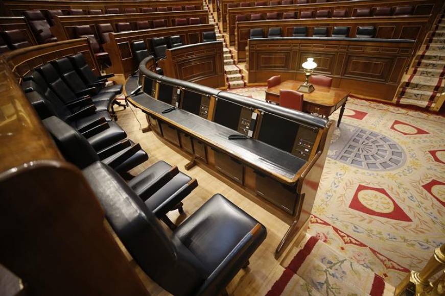 MADRID (ESPAÑA), Vista de la bancada azul del Congreso de los Diputados de España, reservado al Gobierno y partido del Gobierno. Archivo efe