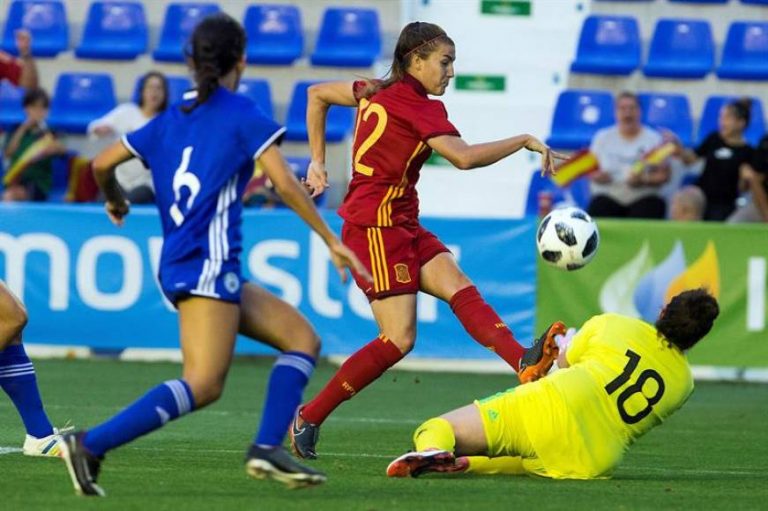 La selección española femenina de fútbol, un pie y medio en el Mundial de Francia