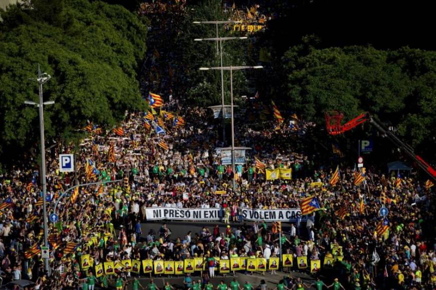 BARCELONA (ESPAÑA), 14.07.2018. Manifestación organizada por las organizaciones fascistas ANC, Òmnium Cultural. Efe