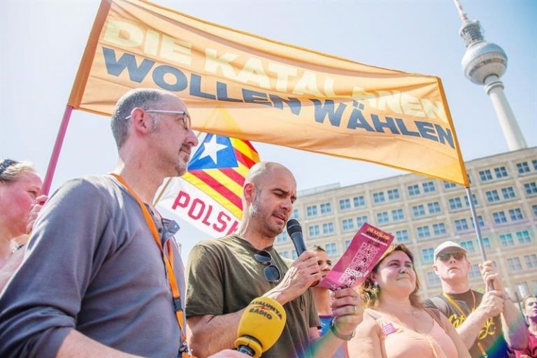 La Guardia Civil investiga «la futura financiación exterior de una Cataluña independiente»