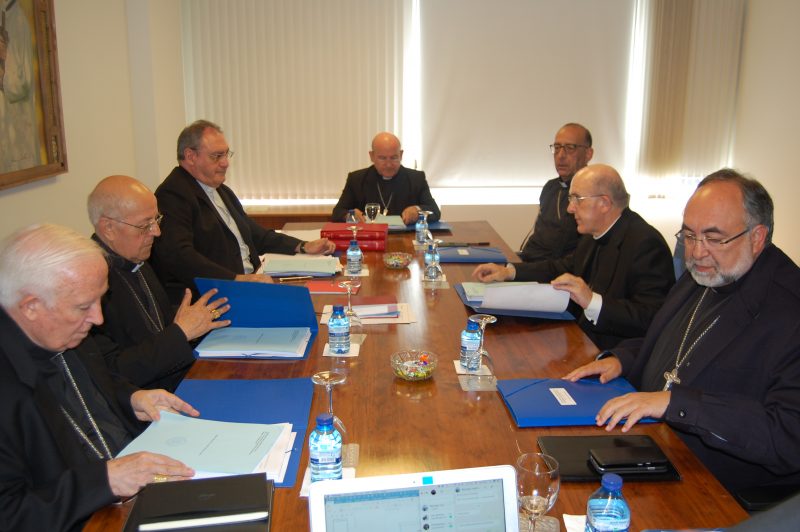 MADRID (ESPAÑA), 12.07.2018. Vista de los miembros del Comité Ejecutivo de la Conferencia Episcopal Española (CEE) que han mantenido una reunión hoy. Lasvocesdelpueblo.