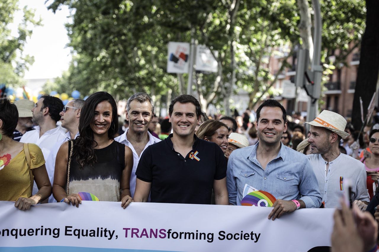 MADRID (ESPAÑAA), 07.07.2018. El líder nacional de Ciudadanos Cs, albert Rivera (C) junto al líder madrileño de Cs, Ignacio Aguado (d) y la líder e Cs en el Ayuntamiento de Madrid. Lasvocesdelpueblo