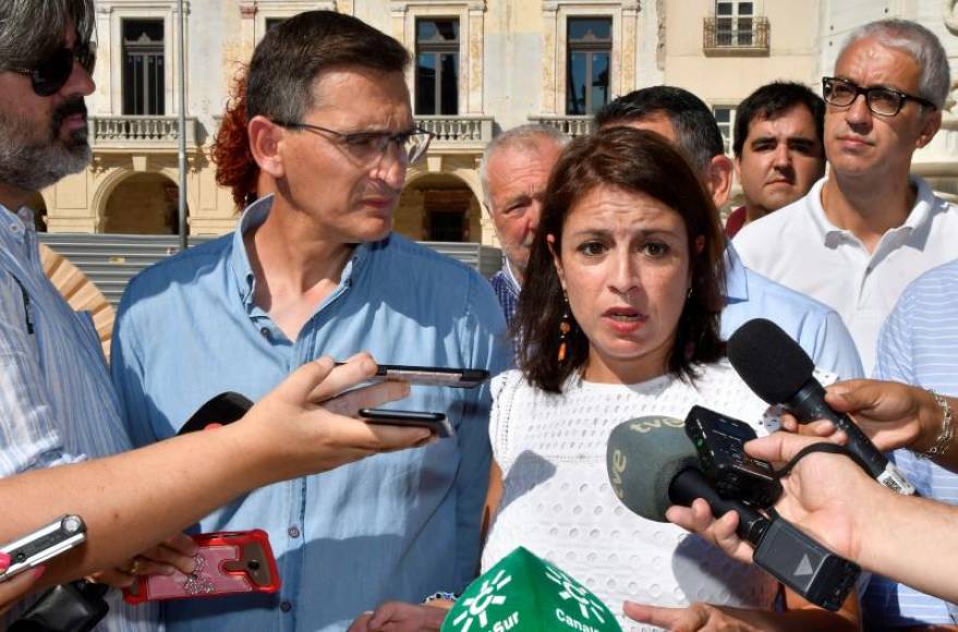 ALMERÍA (ESPAÑA), 22.08.2018. El portavoz del Grupo Socialista en el Congreso, Adriana Lastra, durante su visita a Almería. Efe.
