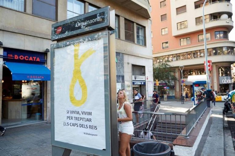 El separatismo: «Si vivimos, vivimos para pisar las cabezas de los reyes»