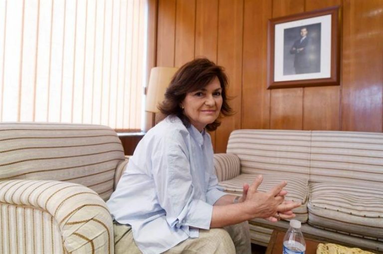 El Gobierno pacta con Torra enviar a Cataluña a los 60 inmigrantes del Aquarius