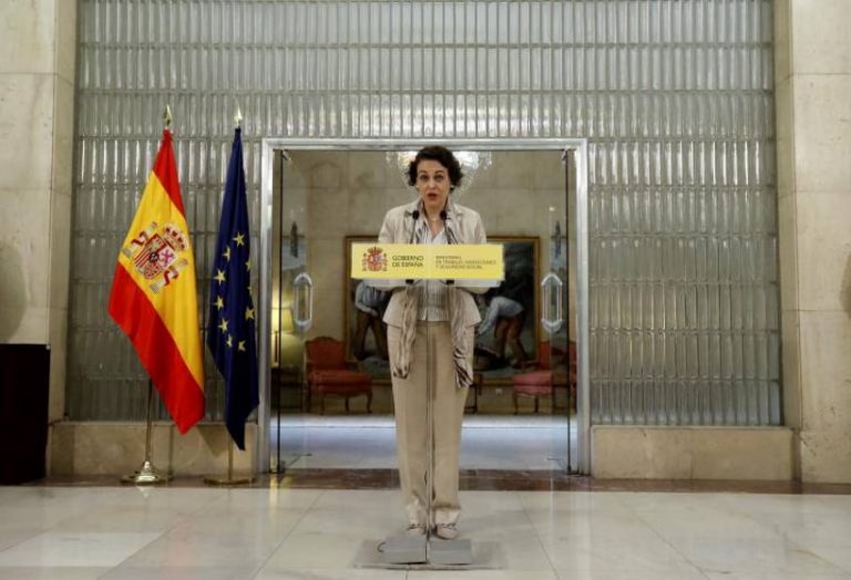 El Gobierno de Sánchez pide a los españoles ser más solidarios con inmigrantes ilegales