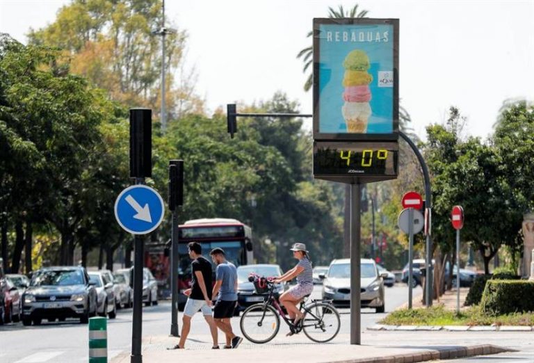 Mueren dos personas en Tarragona por un golpe de calor