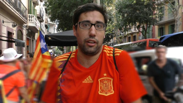 Desafía al millón de independentistas con camiseta de la Selección en la ‘Diada’