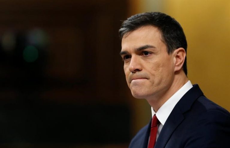 Sospechan «plagio» en la tesis de la Universidad del presidente Pedro Sánchez