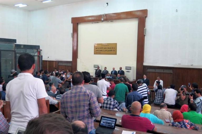 Egipto confirma la condena a muerte para 75 islamista por la matanza de 2013