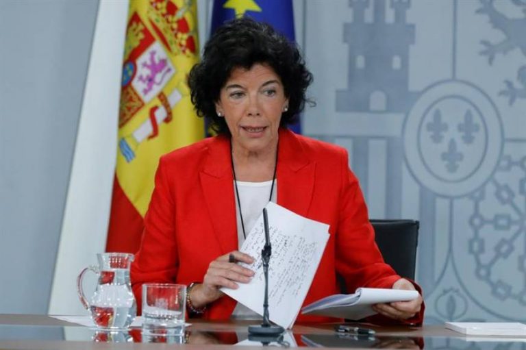 Gobierno de Sánchez, pillado por sorpresa ante exigencia de «referéndum» de Torra