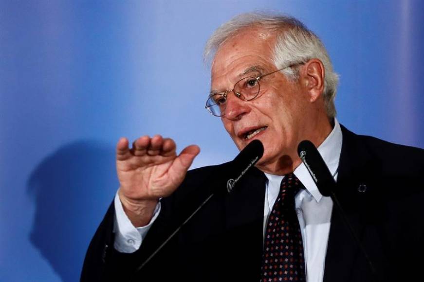 MADRID (ESPAÑA), 18.09.2018. El titular de Asuntos Exteriores, Josep Borrell, durante su intervención en un desayuno informativo organizado en Madrid por Nueva Economía Fórum Efe.