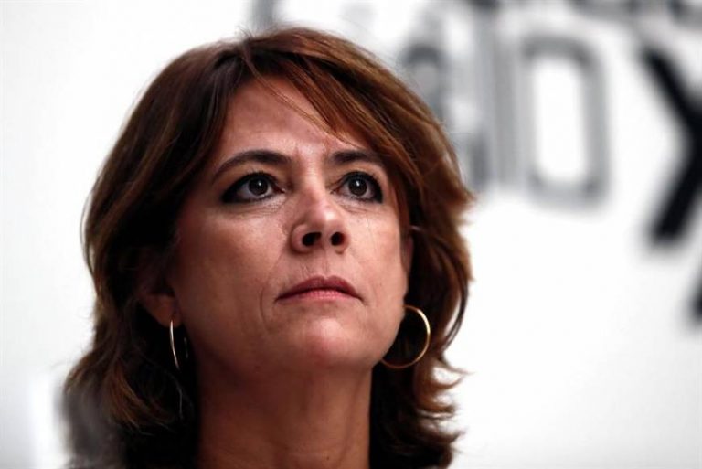 Otra ministra de Sánchez pillada, «Lola» y colegas en una orgía burlandose de inmigrantes